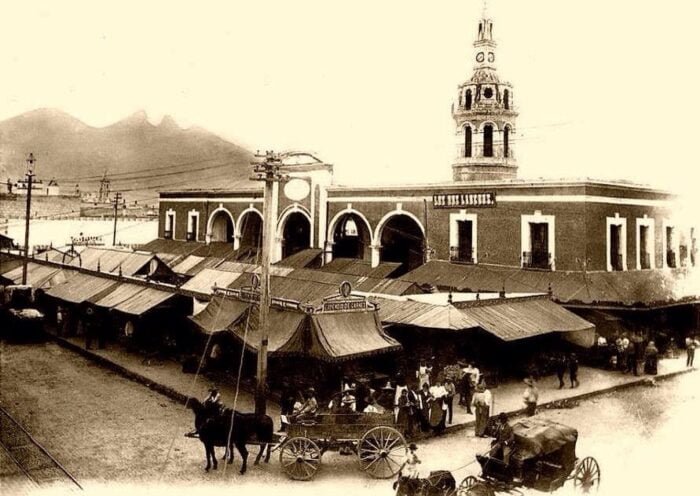 mercado colon monterrey parian